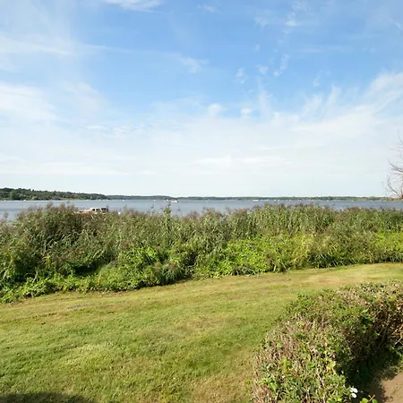 Ferienapartment Abendsonne Mit Direktem Seeblick Und Terasse דירה *